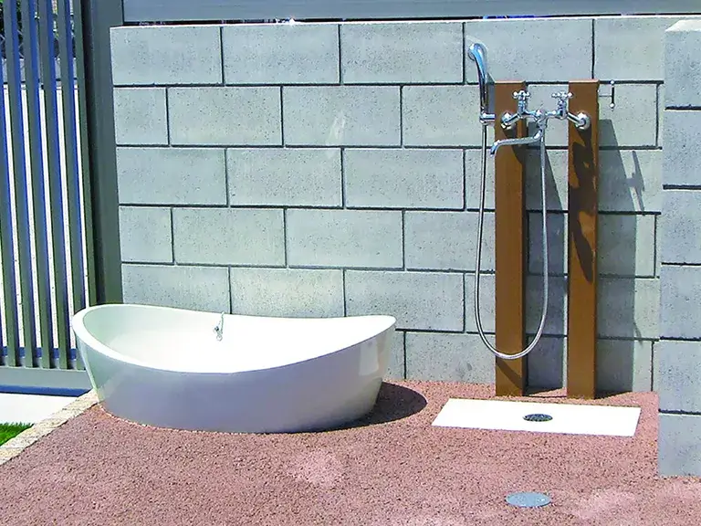 シャワー付き水栓パン＆立水栓