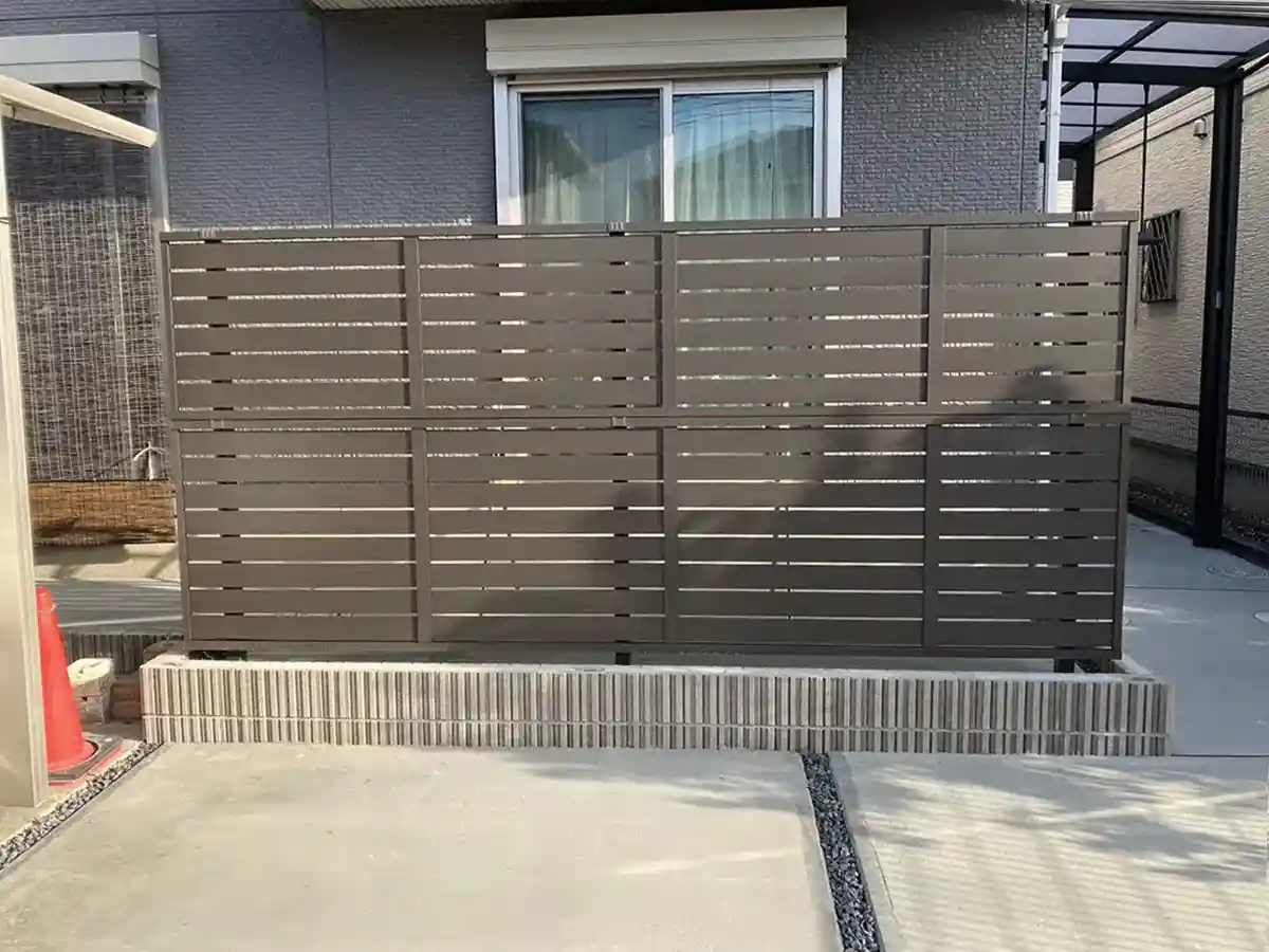 ガーテリア目隠しフェンス施工例