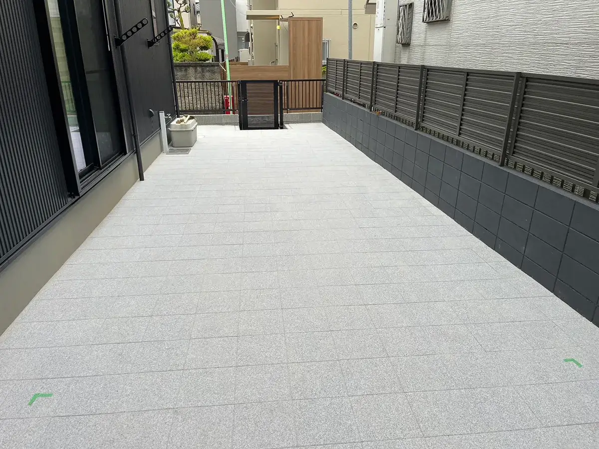 ガーテリアコンクリート平板敷き工事施工例