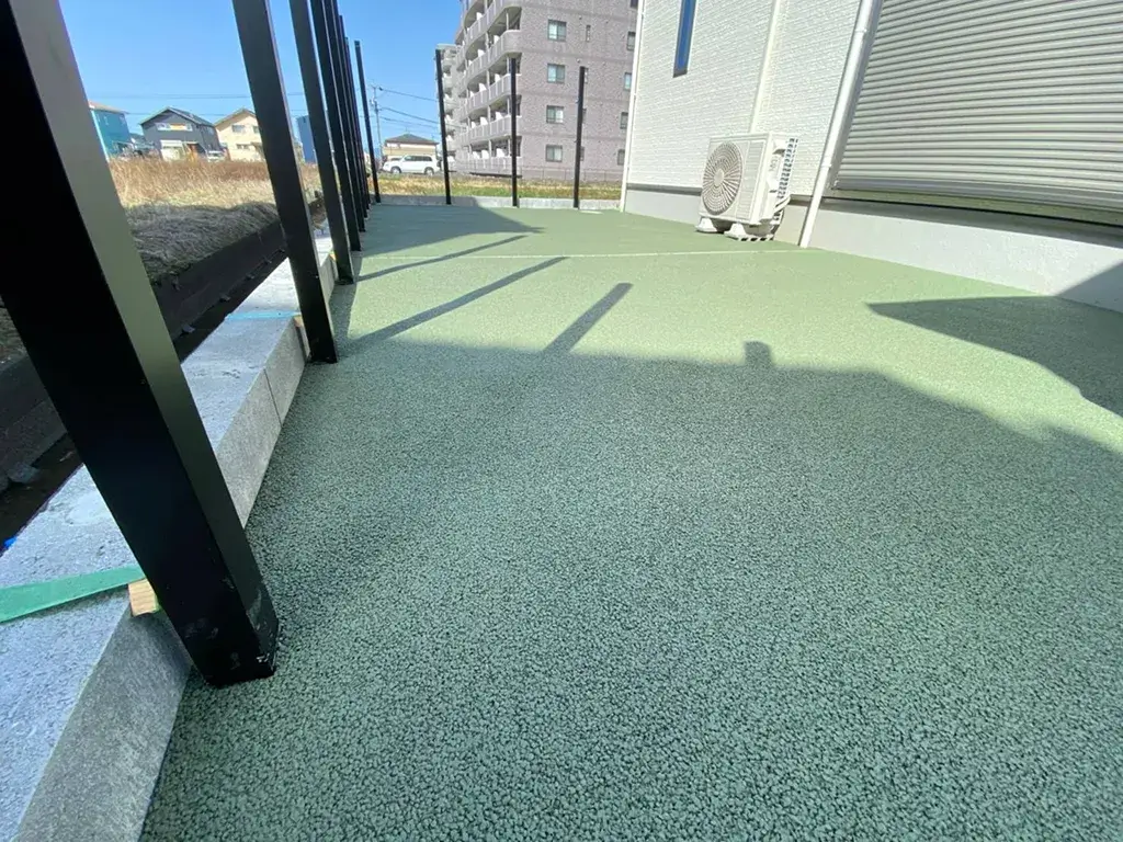 ガーテリア透水性コンクリート外構工事施工例