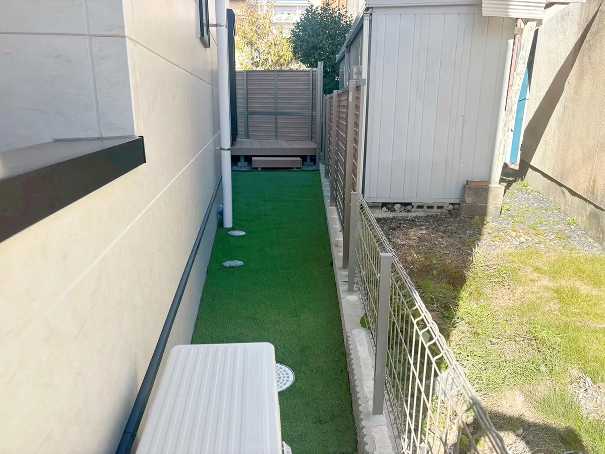 ガーテリア雑草対策人工芝施工例