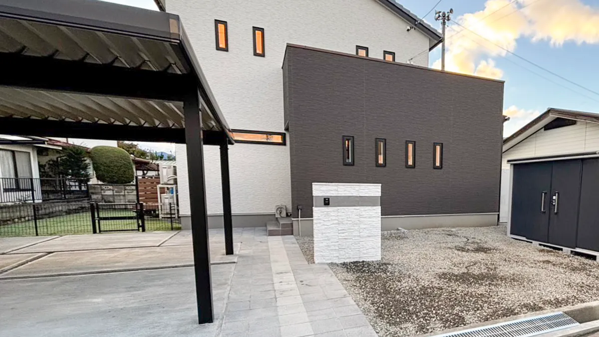 ガーテリア新築外構門柱工事施工例