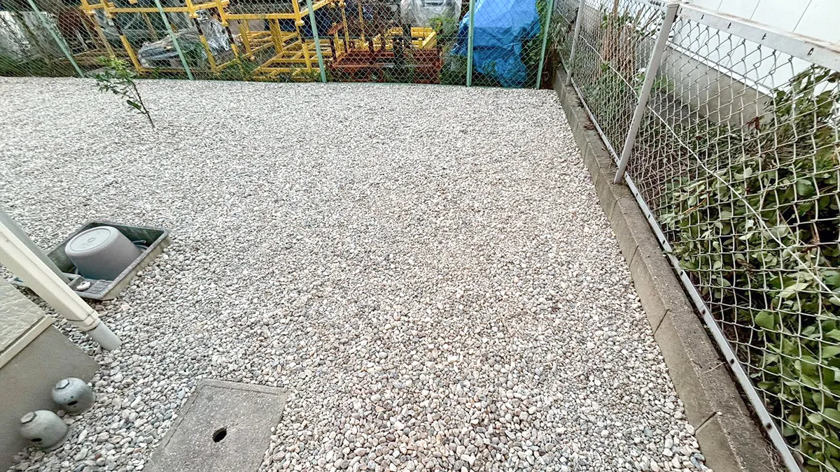 庭リフォーム砂利敷き施工例