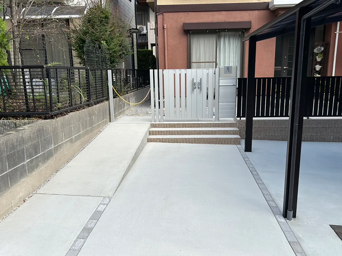 ガーテリア外構リフォーム親子門扉&スロープ施工例