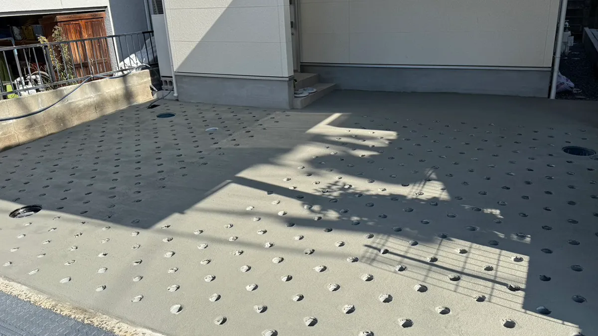 ガーテリア新築外構駐車場工事