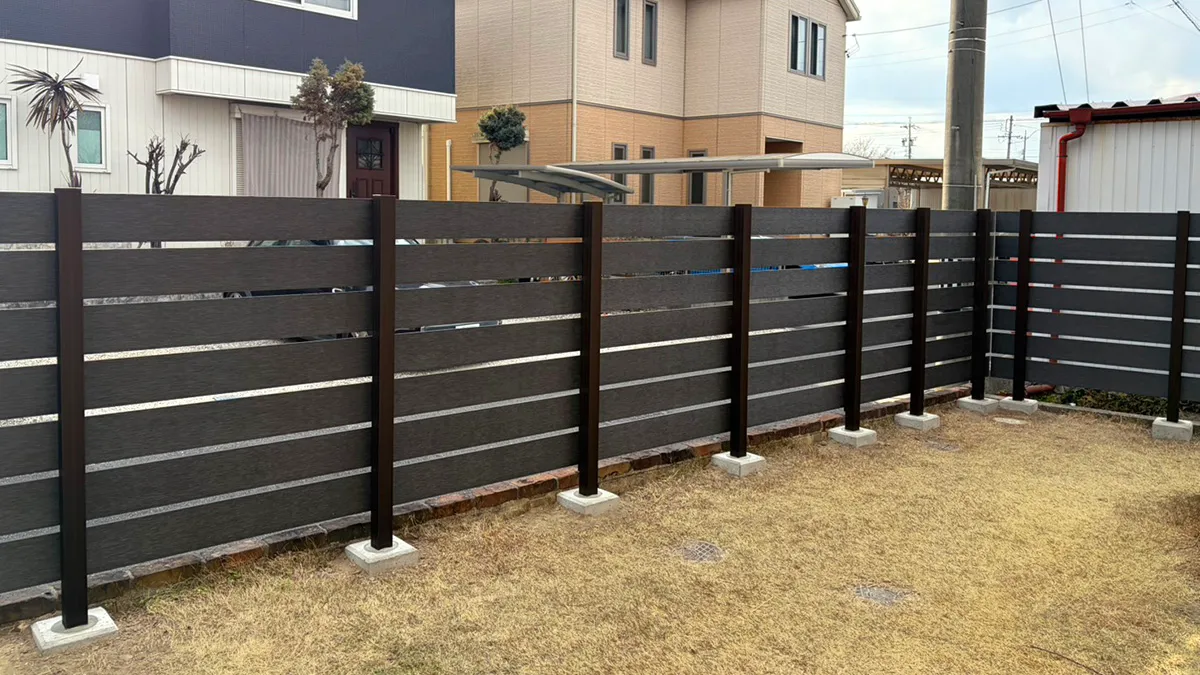 ガーテリア目隠しフェンスリフォーム工事施工例